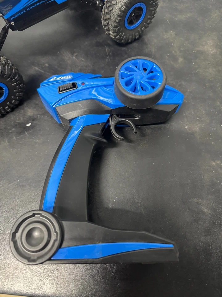 RC Car Modular Backflip Ramp Stunt Track for Mini Monster Trucks Remote Control - Image 2 of 4