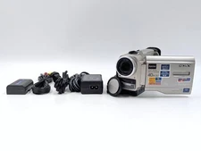 SONY DCR-TRV10 Handycam Digital Video Camera MiniDV Camcorder Silver