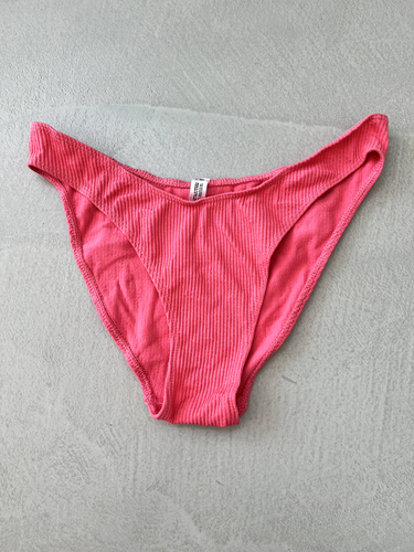 Urban Outfitters Out From Under Ribbed Stretch Bikini Bottoms. Pink. Medium. - Picture 1 of 4