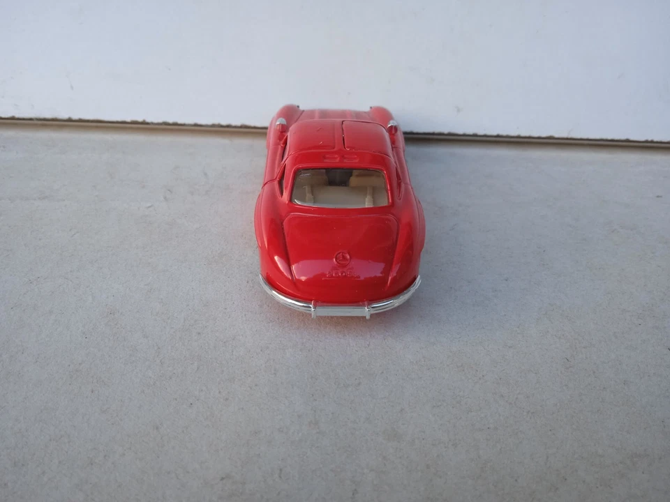 MODELLINO AUTO SOLIDO, MERCEDES 300 SL 1954 - SCALA 1:43 - ROSSA - Immagine 4 di 4