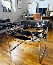 Knoll Wassily Chair Leather Armchair by Marcel Breuer - Excellent - retail $3633