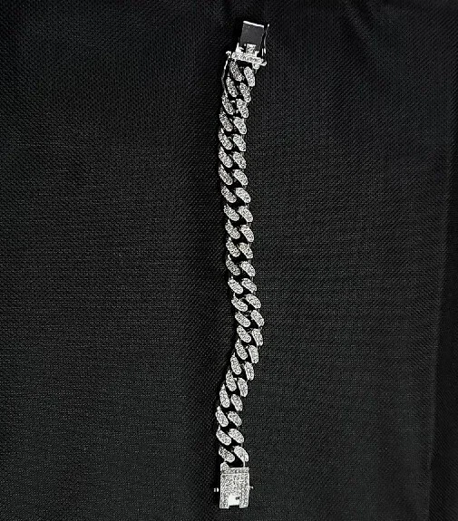 Mens Iced Silver Plated Alloy/zircon Miami Cuban Link Bracelet L:7.8" W:.5" - Image 3 of 4