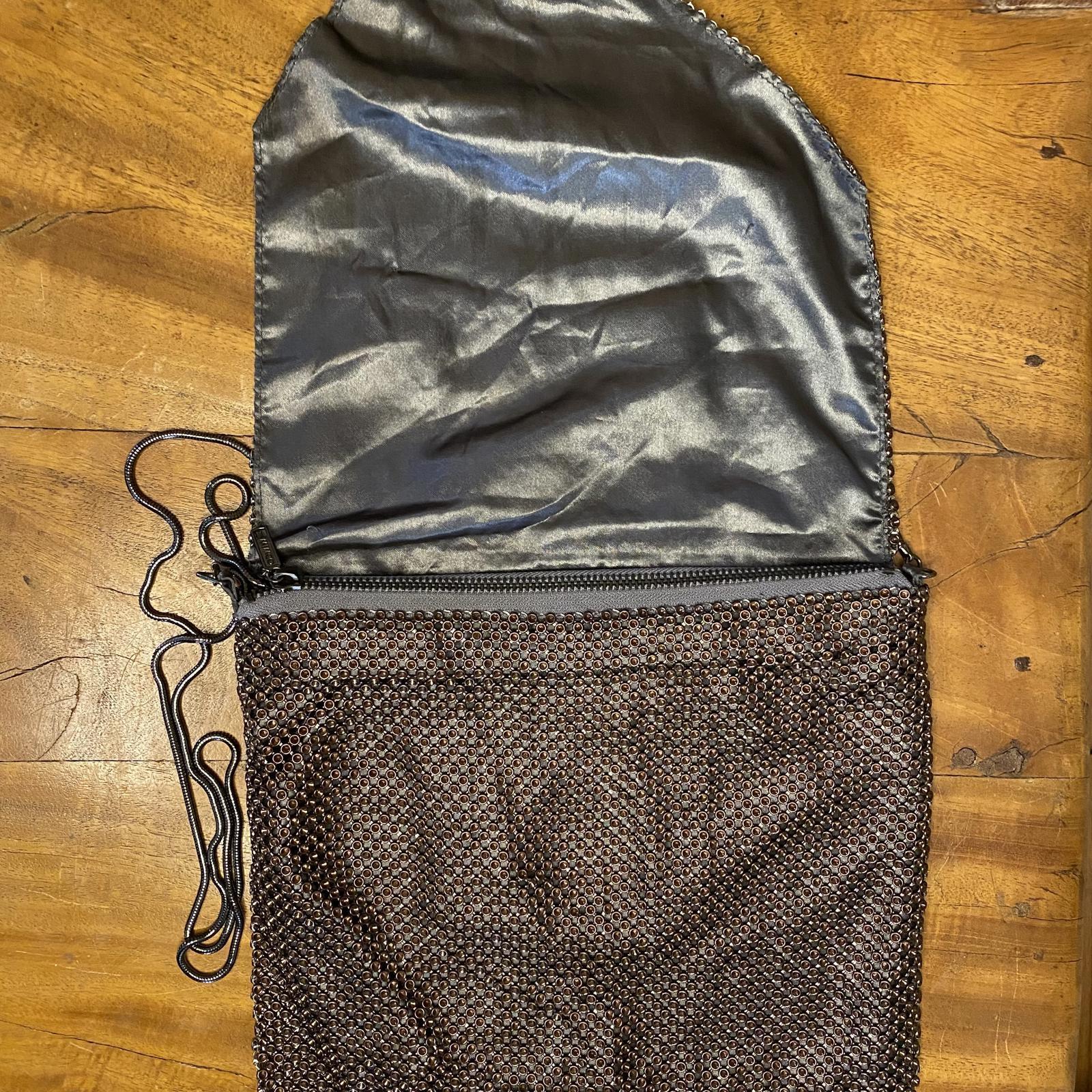 Picture 6 of 9