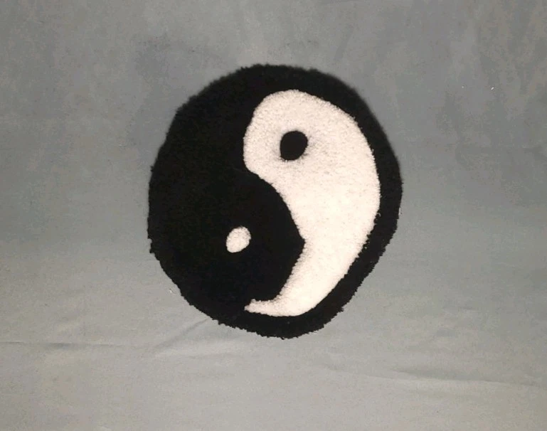 Handmade Tufted Ying Yang Area Rug 11x12 In - Image 3 of 3