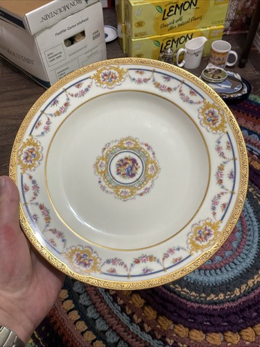 RARE “Maintenon” Theodore Haviland Limoges Dinner Plate 10-1/8” Gold Gilt Rim
