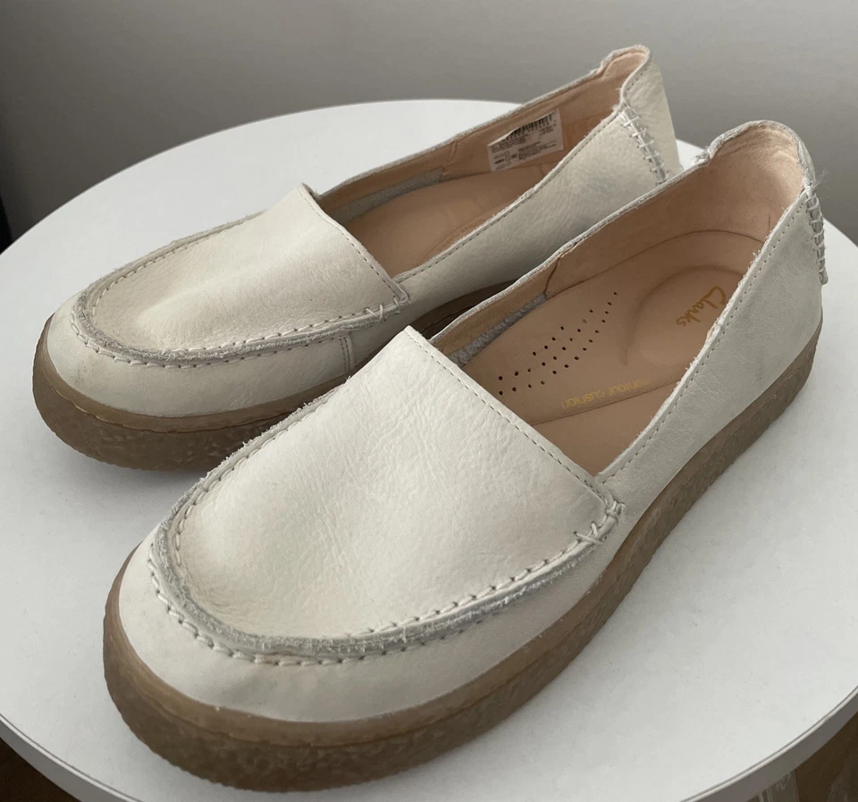 Clarks Damen Schuhe Gr. 38.5 Slipper Halbschuhe Leder Cremeweiß - Bild 1 von 4
