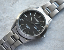 Seiko Titanium 50M Day Date Men's Bracelet Rare Watch Grey Dial