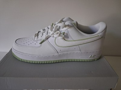 (82) Sneaker Herren Nike Air Force 1 ´07 Weiß EU 45,5