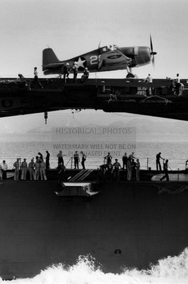USS YORKTOWN AIRCRAFT CARRIER VF-1 F6F-3 HELLCAT 1943 4X6 PHOTO