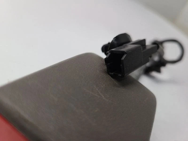 2017-19 BUICK LACROSSE LH LEFT FRONT SEAT BELT BUCKLE — 第 2/4 张图片