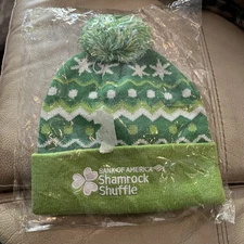 NWOT 2024 Chicago Shamrock Shuffle 8K Running Winter Hat Cap Pom Pom Shuffle on