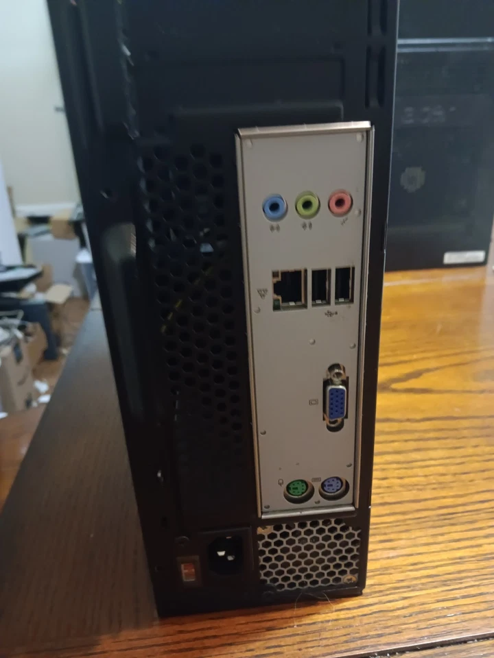 Acer Aspire AX1920-UR21P Desktop OLD GAMING  Pentium E5800 GMAX4500 Graph  - Image 4 of 4