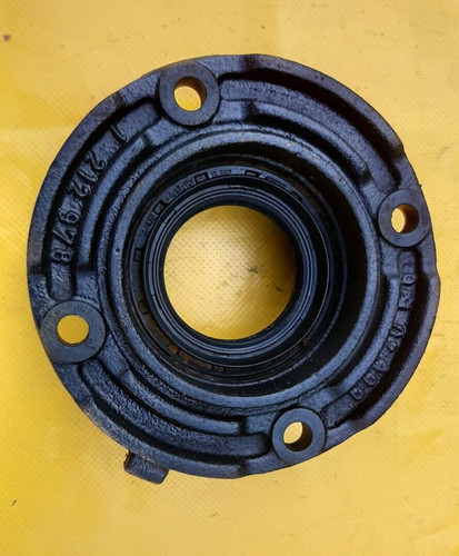 BMW E36  Differential 168 Getriebedeckel 1213370