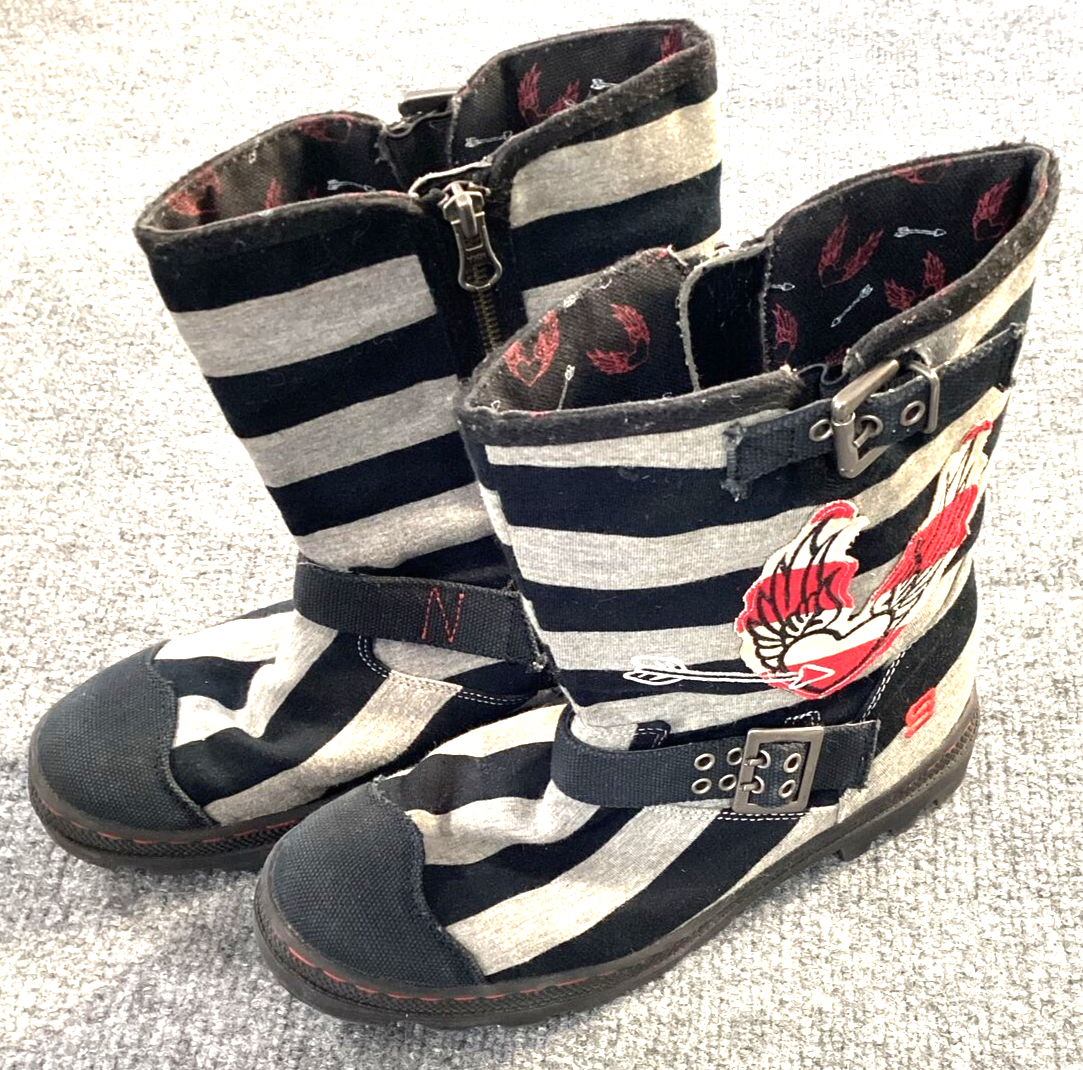 靴 thredthread S open morph boots heart 39 Skechers Boots Women 8 Black Gray Striped Heart Wings Red 46304
