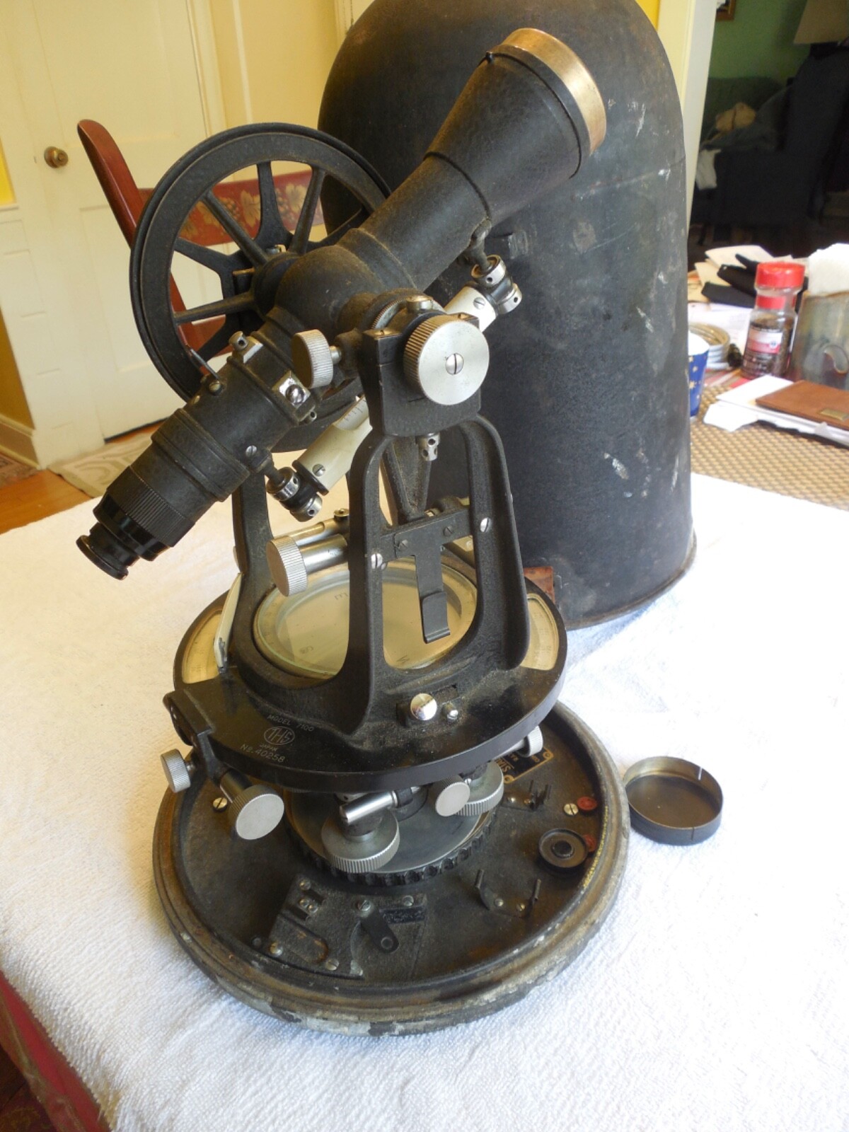 Picture 2 of 9