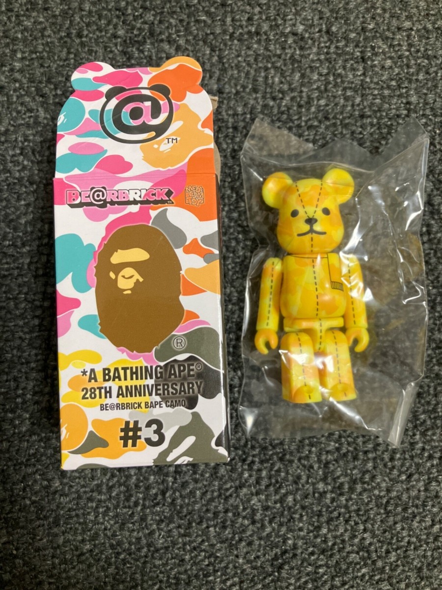 A BATHING APE - 未開封 BE@RBRICK BAPE CAMO 28TH ANNIVERSARY Bearbrick x BAPE 28th Anniversary Camo #4 1000% A Bathing