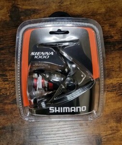 Shimano Sienna 1000 FG Rollen – Leicht & Stark Für Süßwasser- Und Küstenfischen, Mit Propulsion Line System