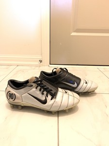 nike tiempo total 90