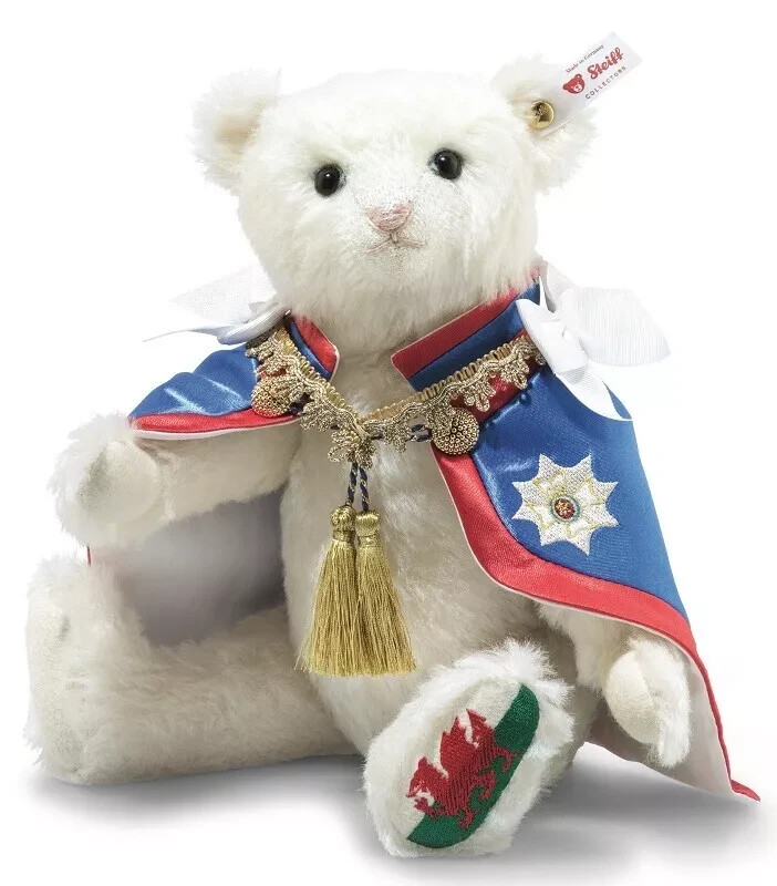 Steiff HRH Catherine Princess of Wales Teddy Bear EAN 691645 Limited Edition
