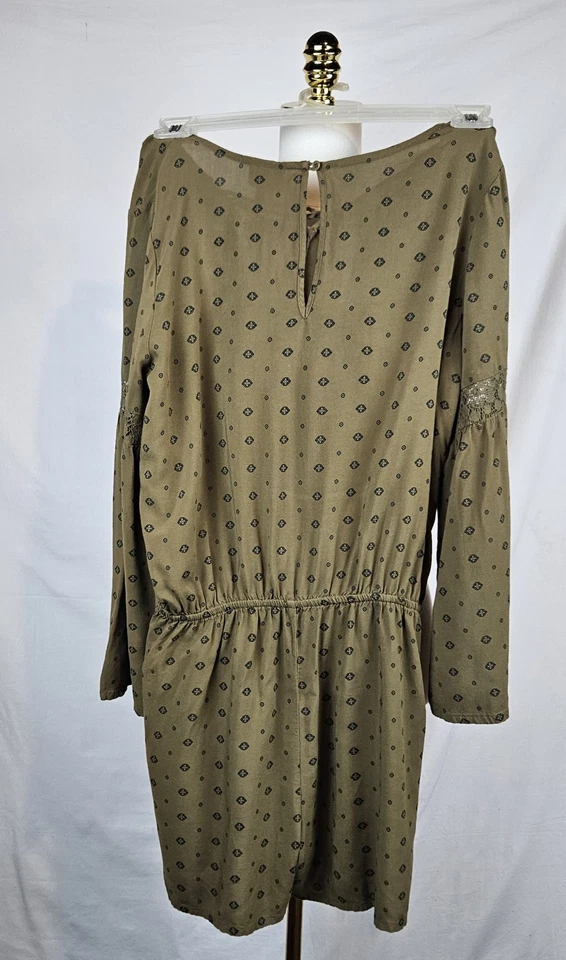 Mameluco Verde Oliva Patrón Diamante Talla Grande Boho Hippie Cottagecore Corbata Frontal  Foto 2 de 4