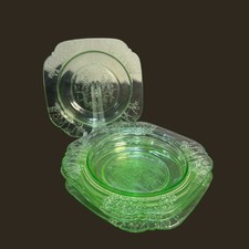 Set 4 Vintage Sylvan Federal Uranium Green Depression Glass Parrot & Bamboo Bowl