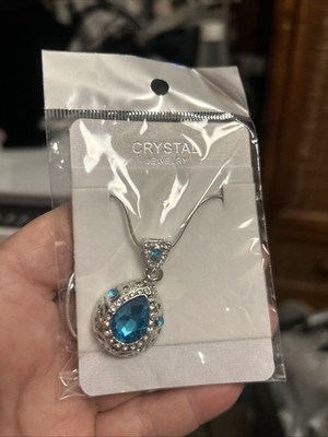18K White gold plated crystal necklace made with Swarovski Elements