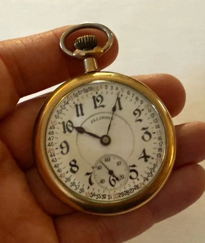 Antique Illinois 17 Jewel Pocket Watch Gold-Tone Keystone Case