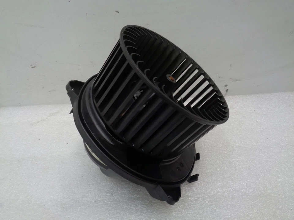 Mercedes R500 W251 2006-2007 calefacción trasera ventilador motor OEM AK2111412 Foto 2 de 4