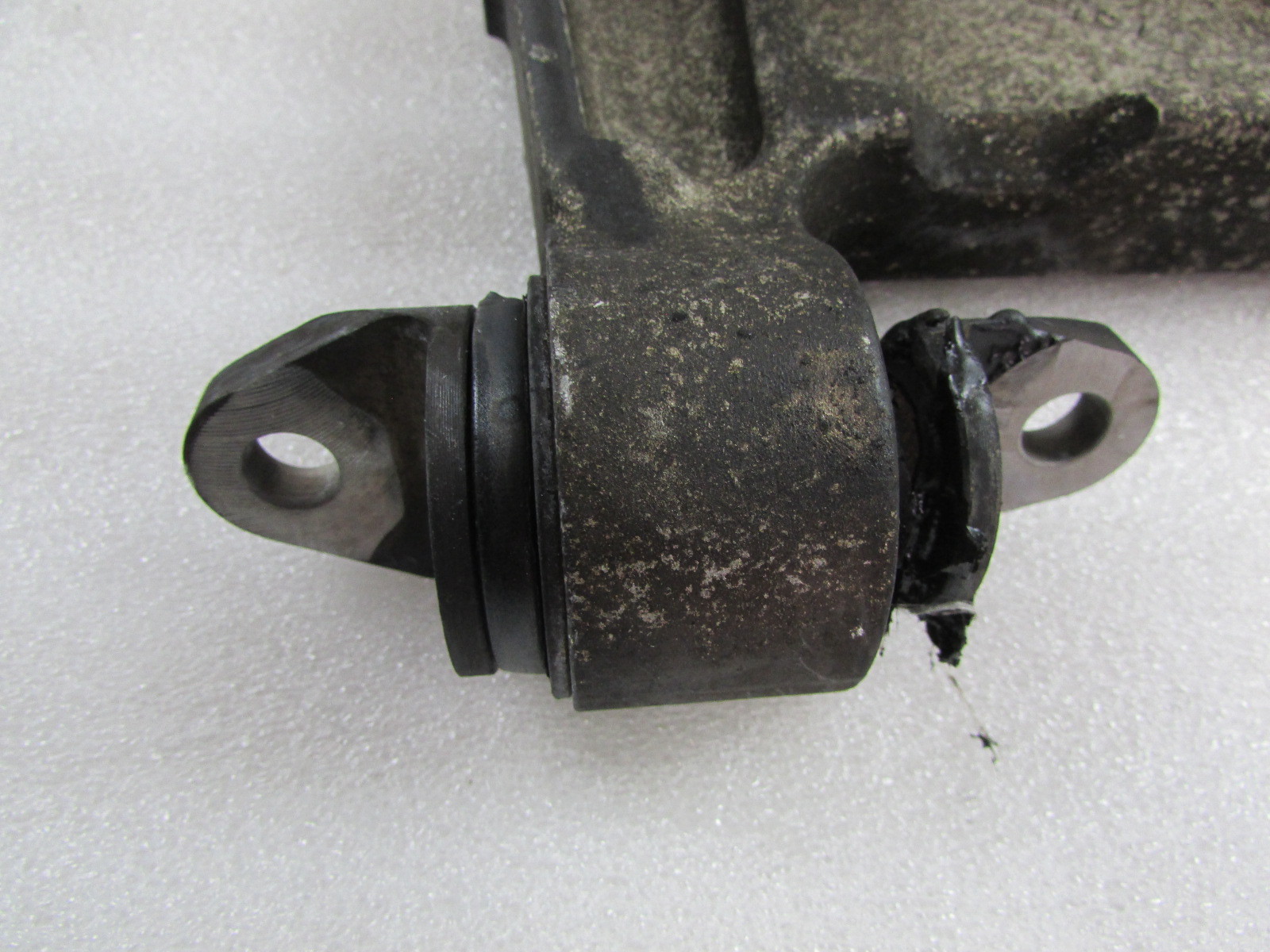 McLaren MP4-12C, LH, Left Rear Lower Control Arm, Used, P/N 11B0073CP