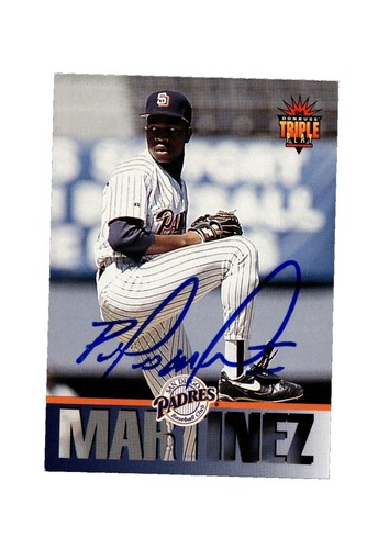 Autographed PEDRO MARTINEZ 