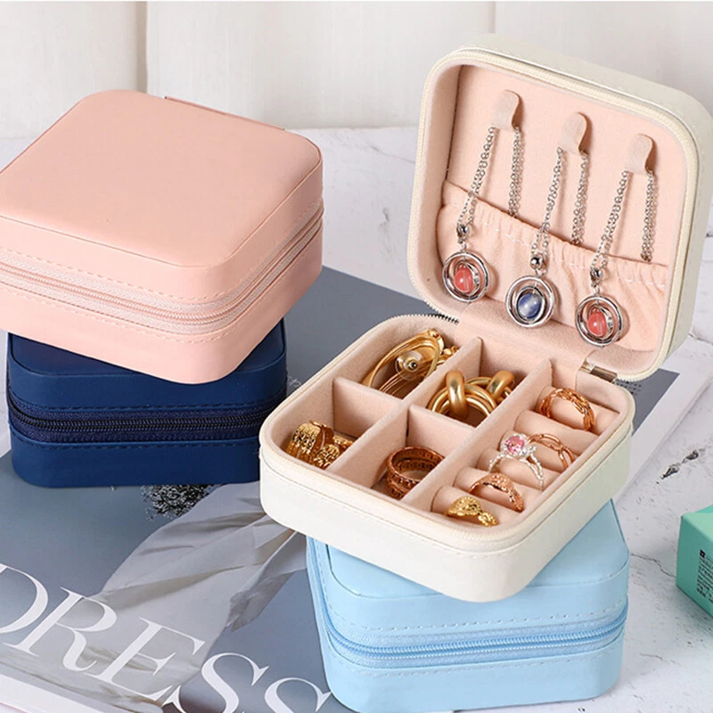 Jewelry display deals travel cases