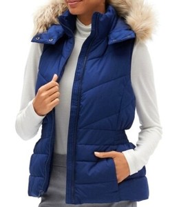 womens black vest with fur hood