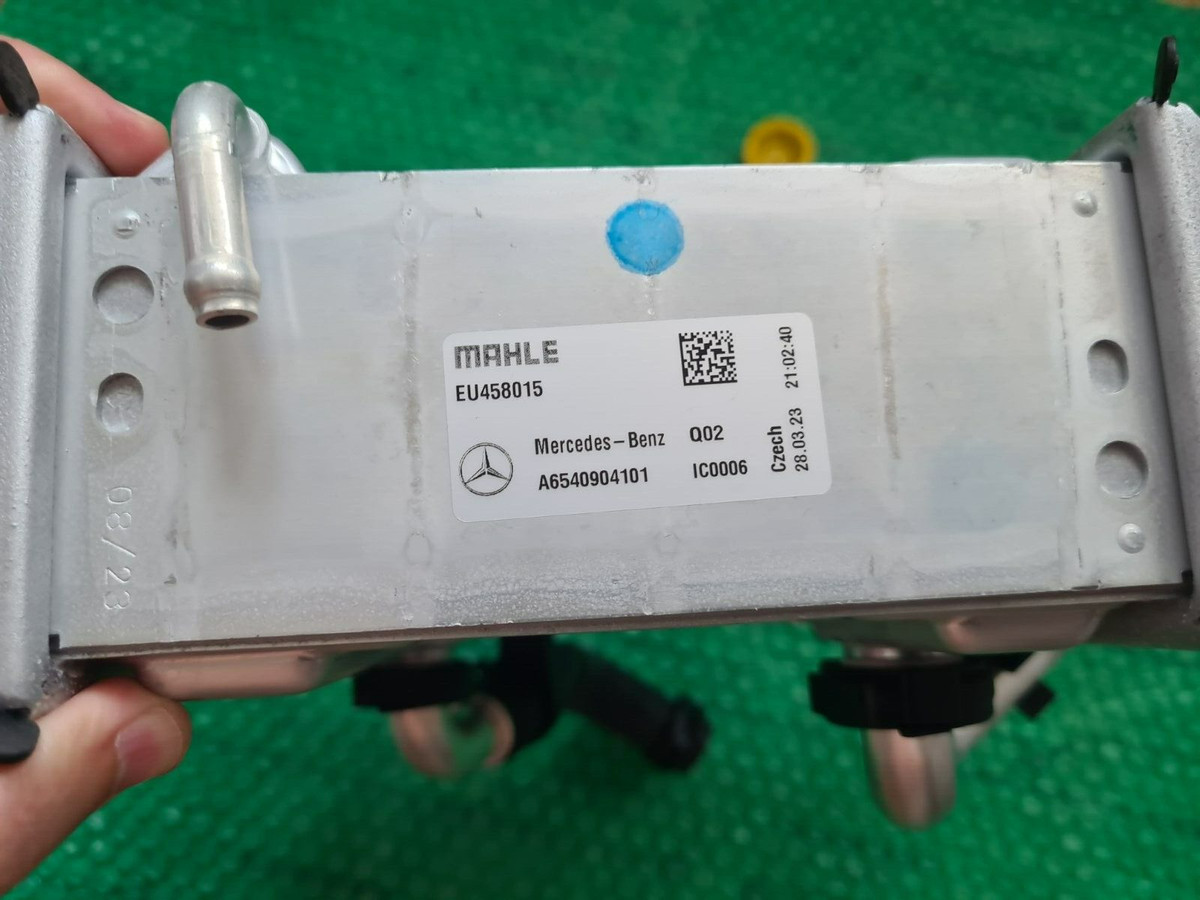 A6540904101 NEW OEM INTERCOOLER Mercedes | eBay