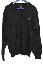 GANT Lambswool V-Neck Boys Sweater Size L 9-10 Years