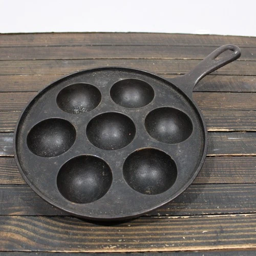 Western Importing Co Cast Iron Munk Pan Griswold #2992 manufactured 1920-1930