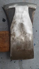 Husky 4 lbs. Single Bit Michigan Axe with Hickory Handle Very good condition!!!
