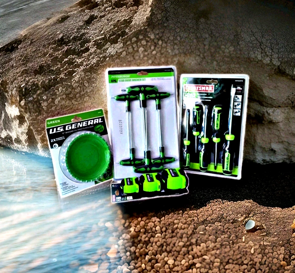 Combinación de 4 herramientas de mano verdes. Hi Vi.Destornillador/cinta medida.Soporte magnético Foto 2 de 4