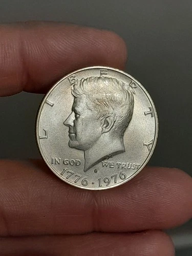 1976- S Kennedy Half Dollar BU 40% Silver