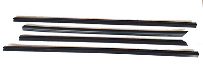 SEC Fensterschachtleisten W126 Coupe C126 Mercedes Abdichtschiene Set 4 Stück