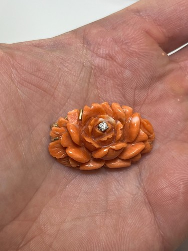 Vintage 14k Yellow Gold Coral Carved Flower with Diamond Accent Brooch - Picture 6 of 8