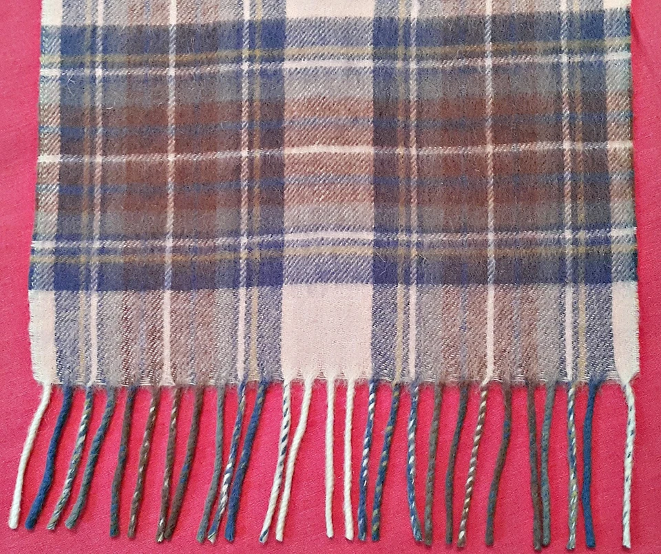 Bufanda larga vintage auténtica a cuadros y cuadros azul beige mezcla de lana para hombre con flecos Foto 2 de 3