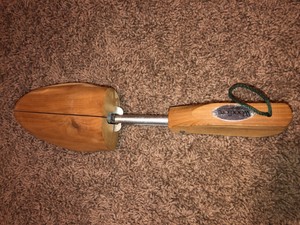 woodlore shoe stretcher