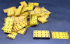  40 GILBERT ERECTOR SET PART MC 1" X 2 1/2" YELLOW PAINTED BASE PLATES