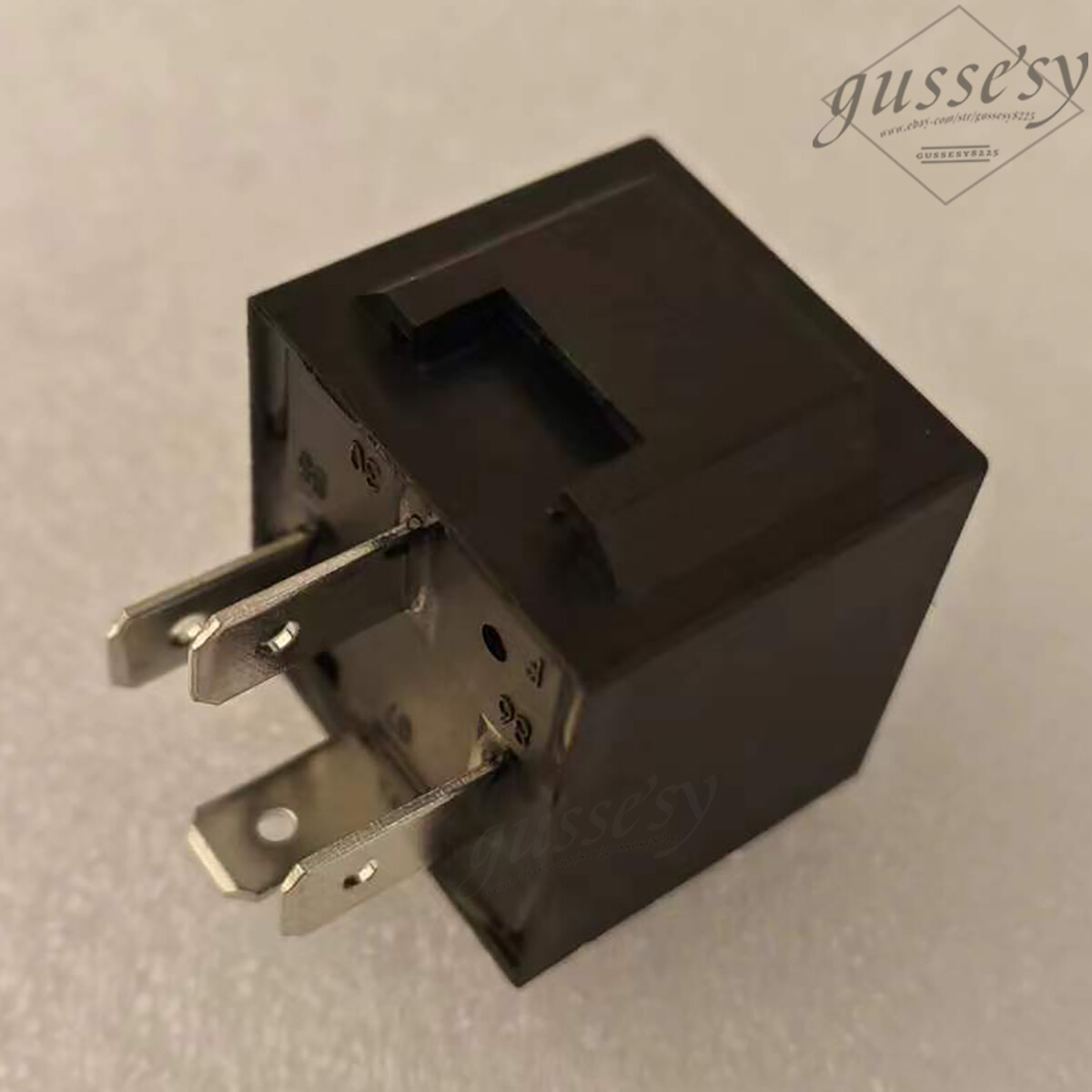 Relais FLS820-012-1A 40A 14VDC - Pièce électronique Neuve Générique - Pour Réparation