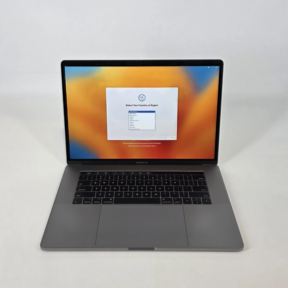 Apple MacBook Pro Intel Core i7 7th Gen. 1TB Hard Drive Laptops