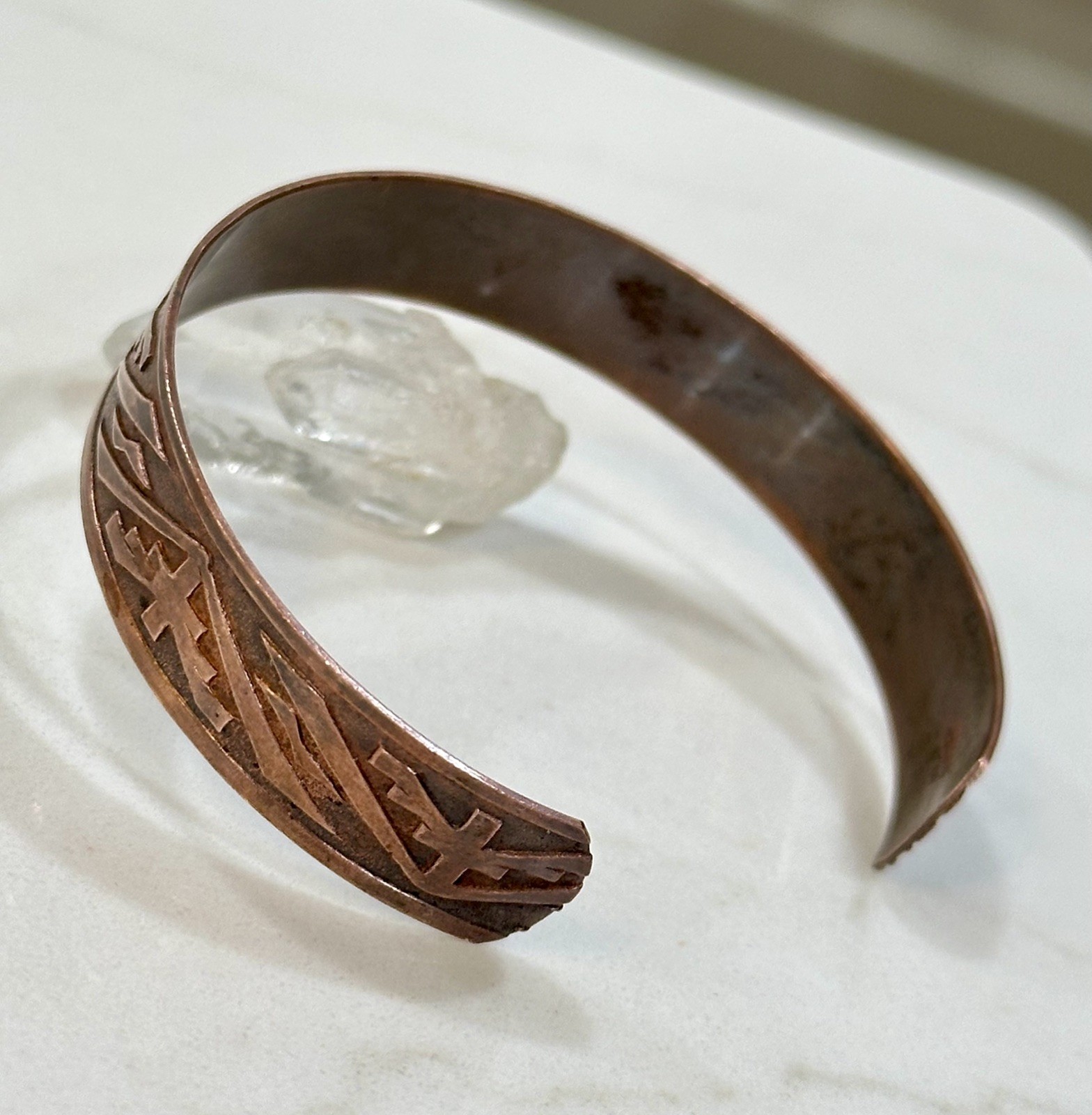 Vintage Solid Copper Native American Style Cuff/B… - image 6