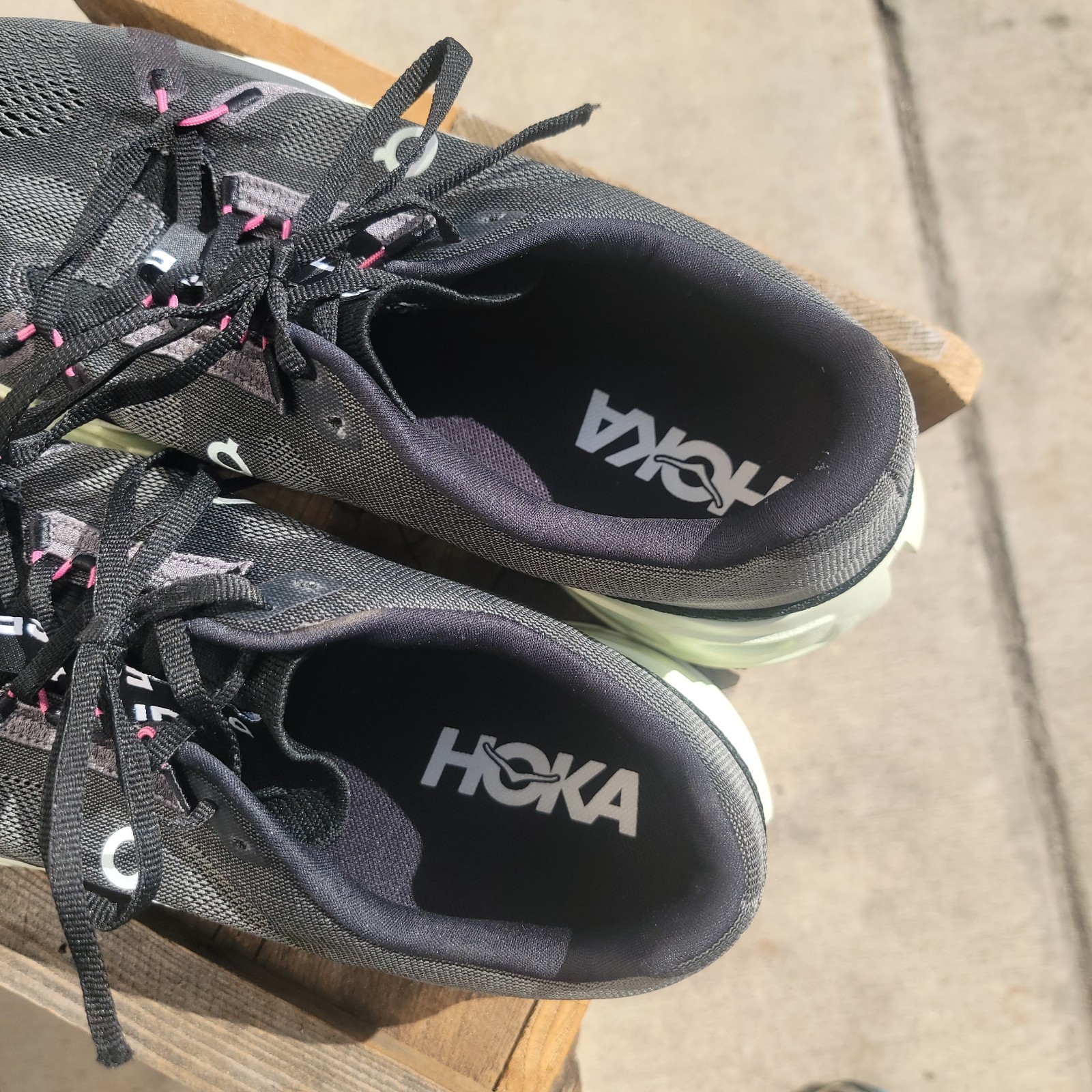 On Cloud Eclipse Running Training Shoes Lightweig… - image 4