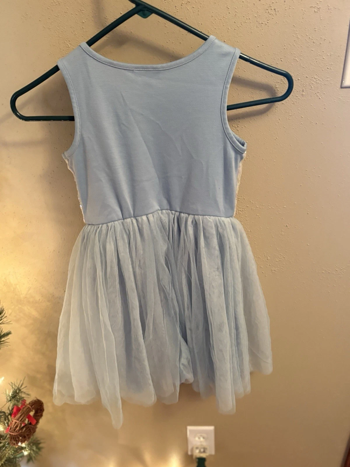 Girls Size 8-10 Clothing Set --24+ Items
Opens in a new window or tab