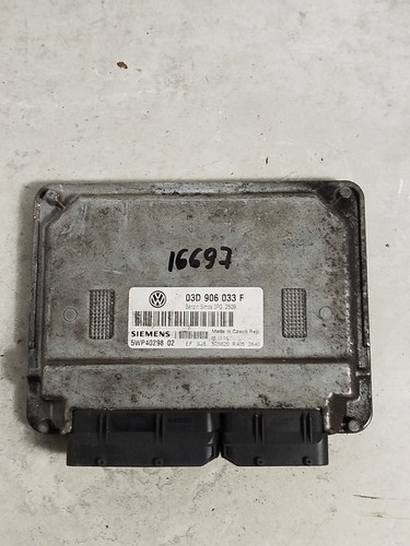 Original volkswagen Motorsteuergerät ECU   03D906033F