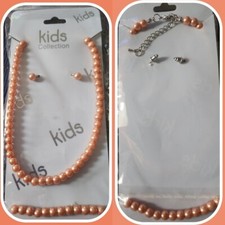 Kids 3 Piece set, Faux Pearl Necklace/Bracelet/Earrings New Kids Jewelry